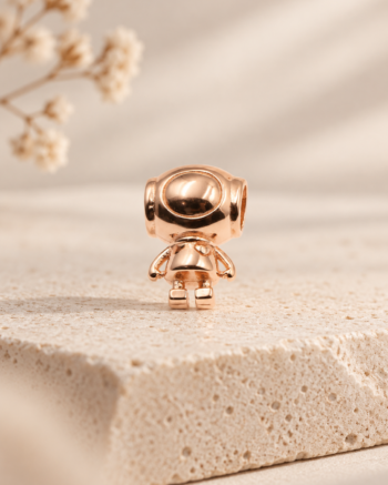 Charm Sutra Little Explorer Charm